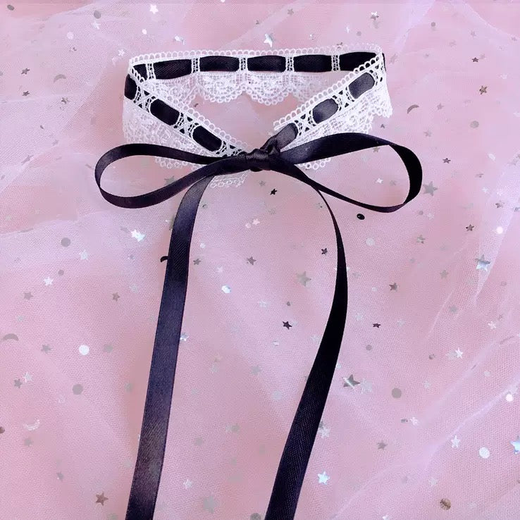 Cute Ribbon Tie White Lace Choker