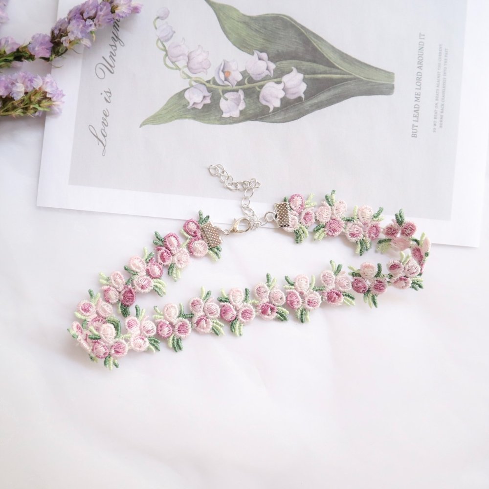 Cute Embroidered Flower Cord Choker