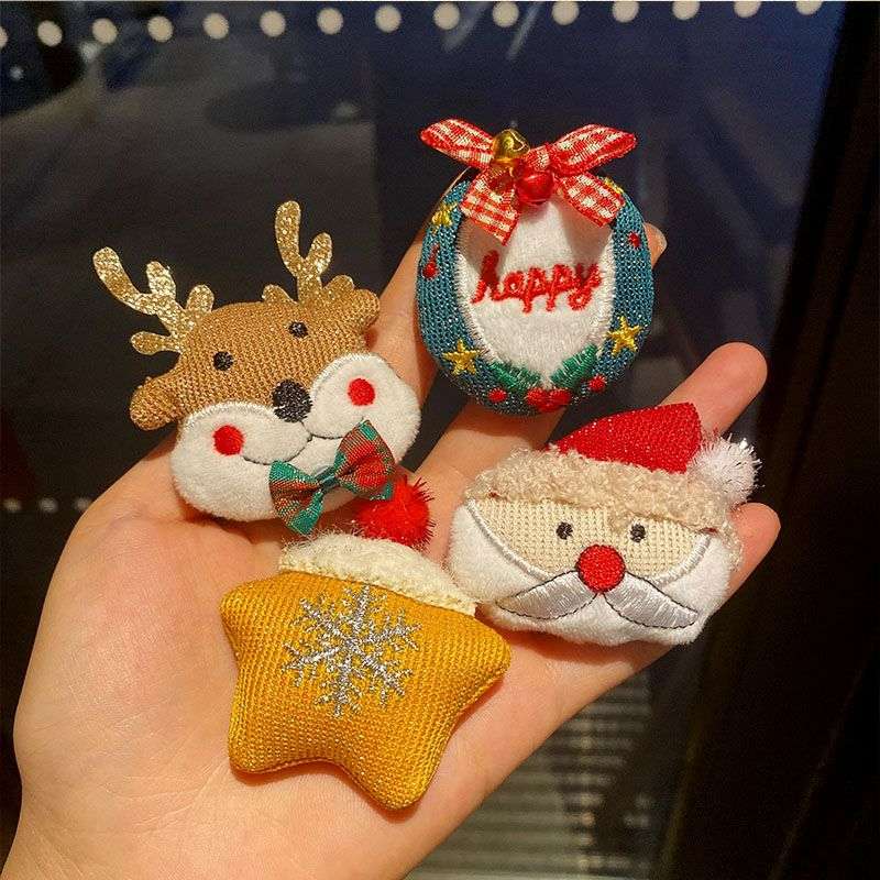 Creative Mini Christmas Plush Brooch