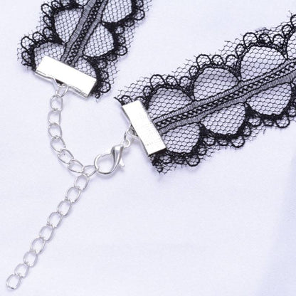 Cute Ribbon Tie Black & White Lace Choker