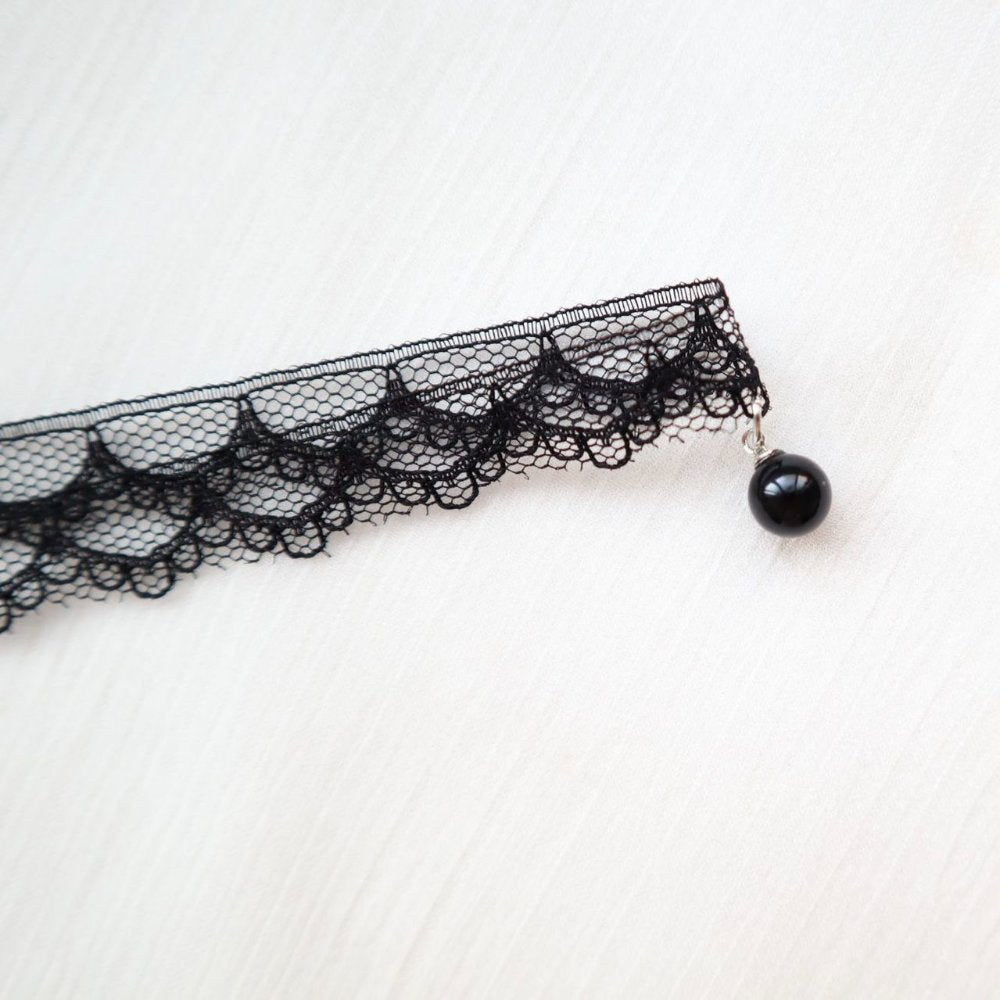Cute Black Cord Lace Ribbon Choker 