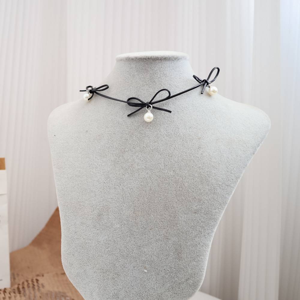 Cute Charm Leather Cord Choker