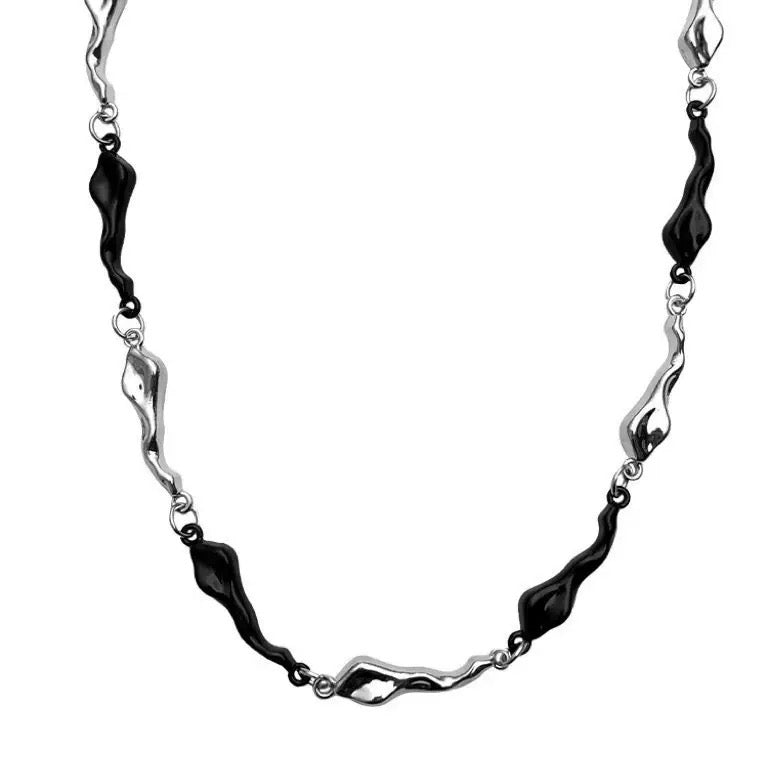Wavy Design Cord Choker