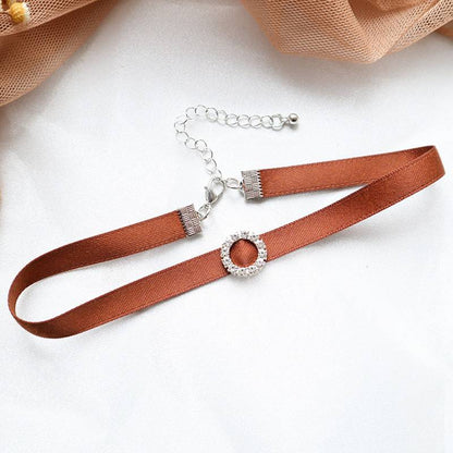 Elegant Brown Choker 
