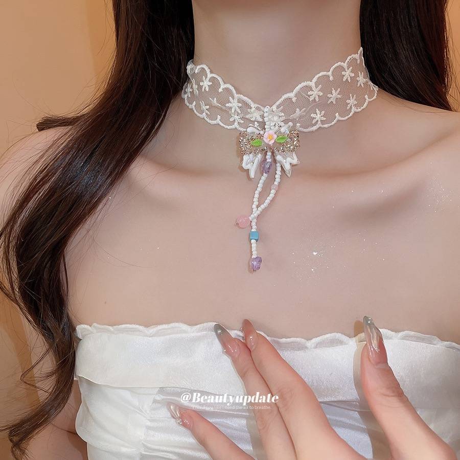 Cute White Lace Choker with Ribbon