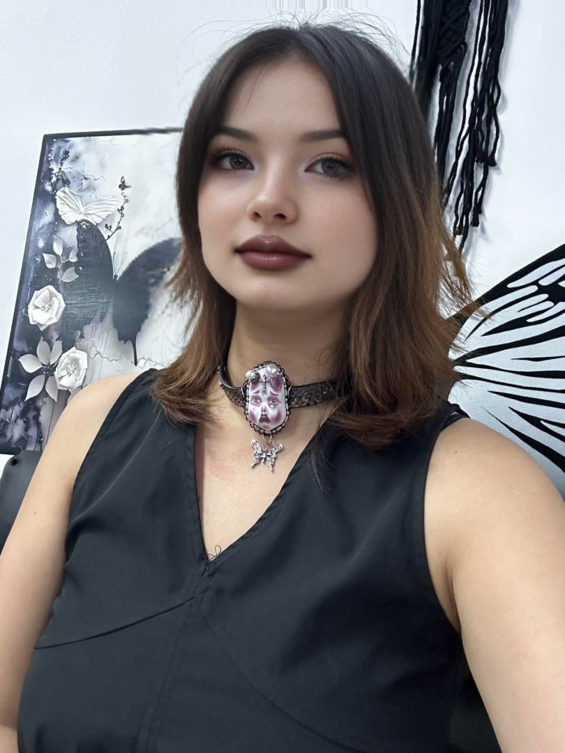 Gothic Doll Face Butterfly Choker