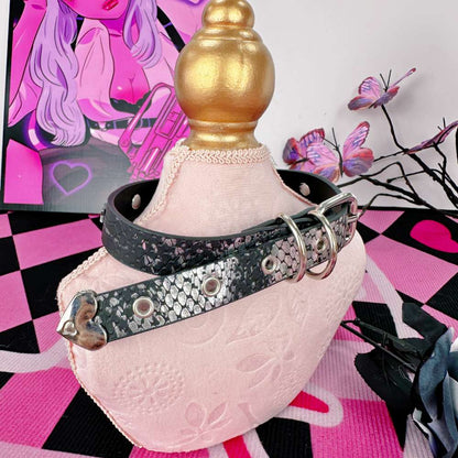 Gothic Doll Face Butterfly Choker