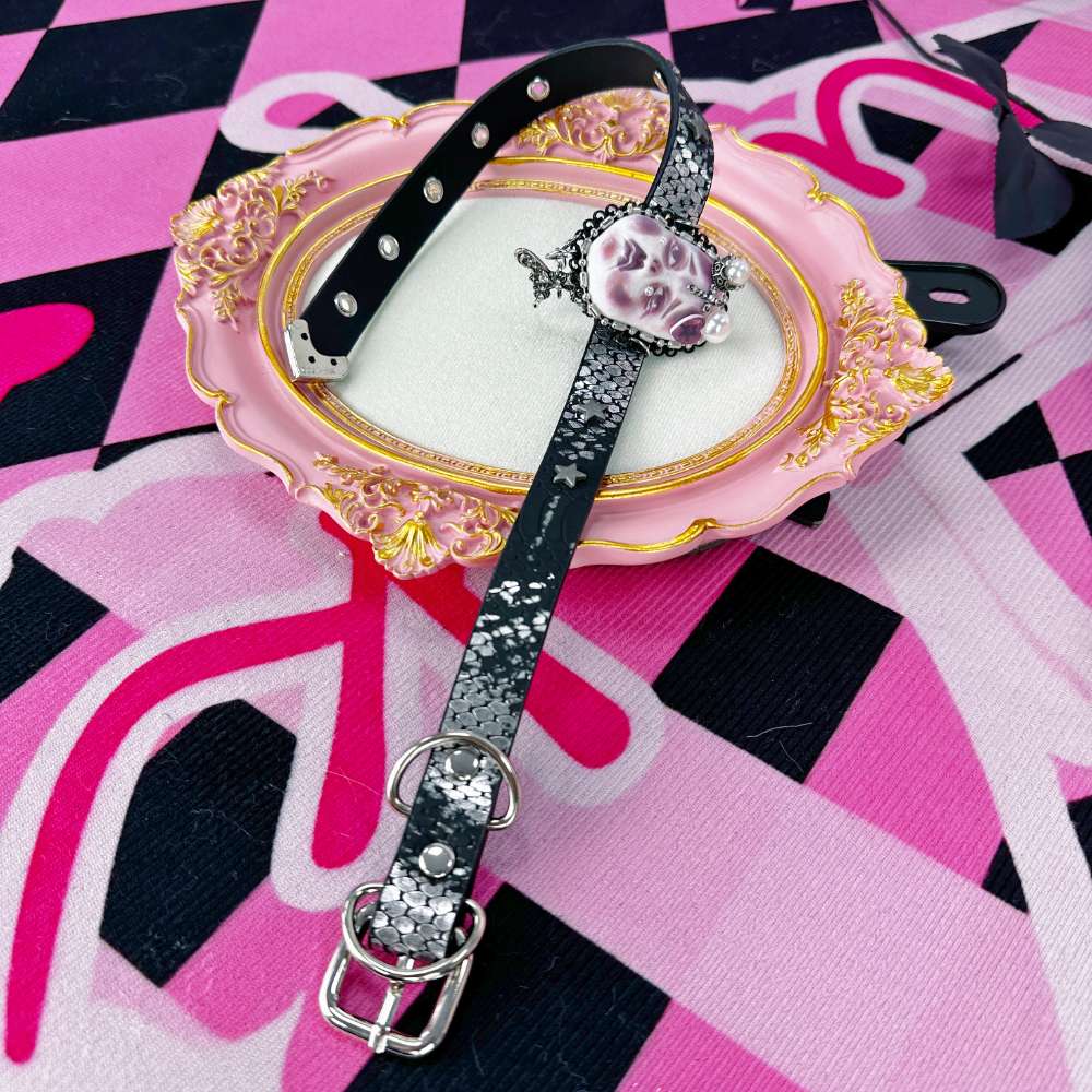 Gothic Doll Face Butterfly Choker