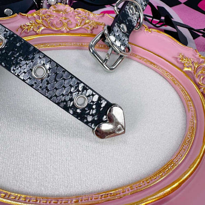 Gothic Doll Face Butterfly Choker