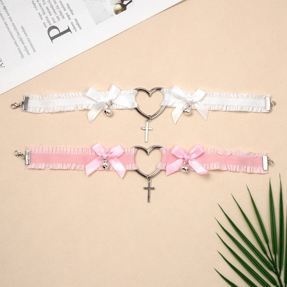 甘可愛いハートクロスチョーカーレース