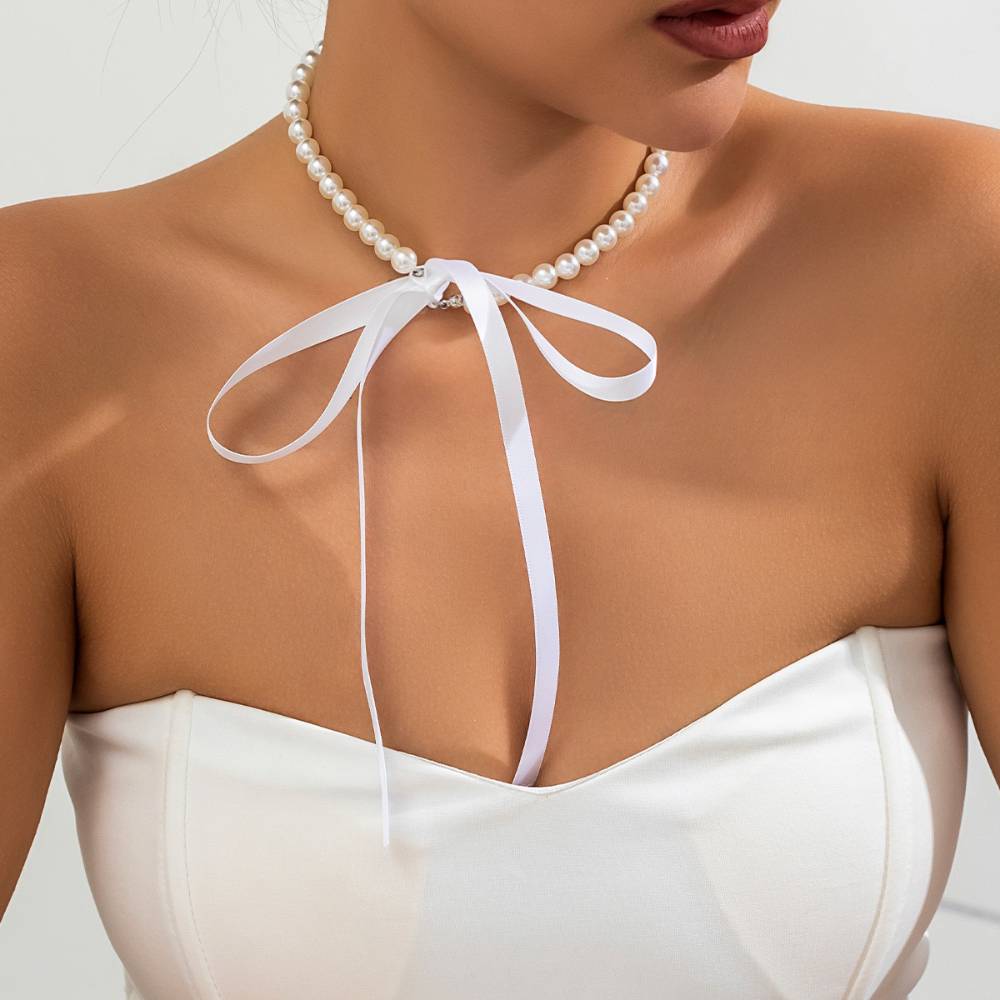 Pearl & Long Ribbon Choker