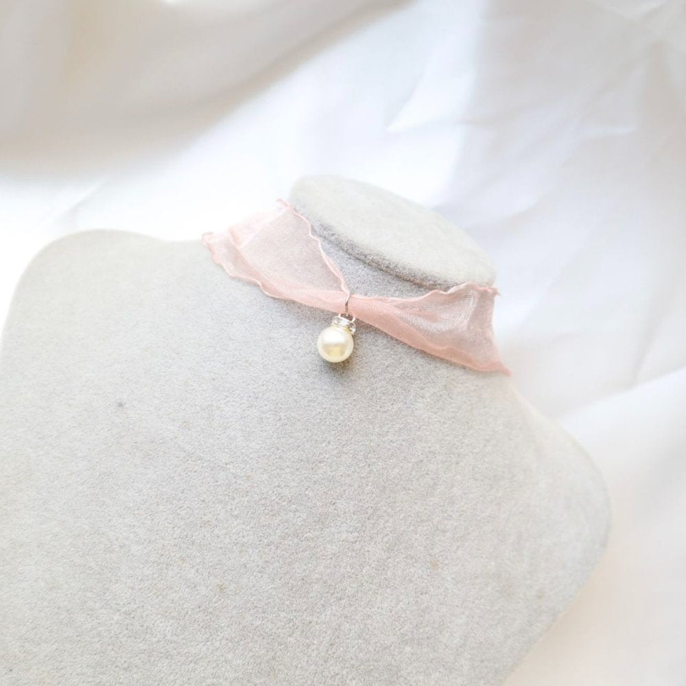Sweet Pink Choker