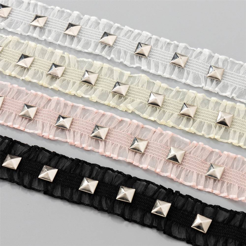 Stud Frill Choker Lace