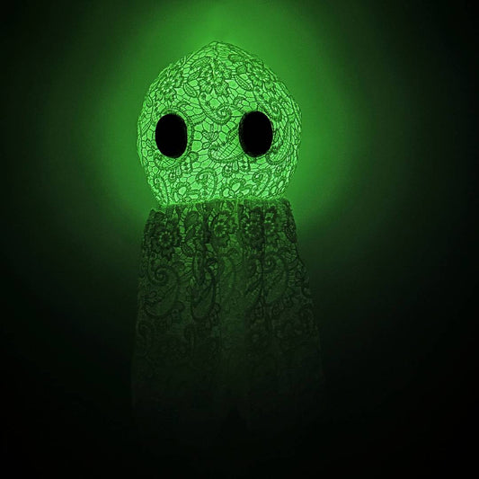  illuminating ghost toy