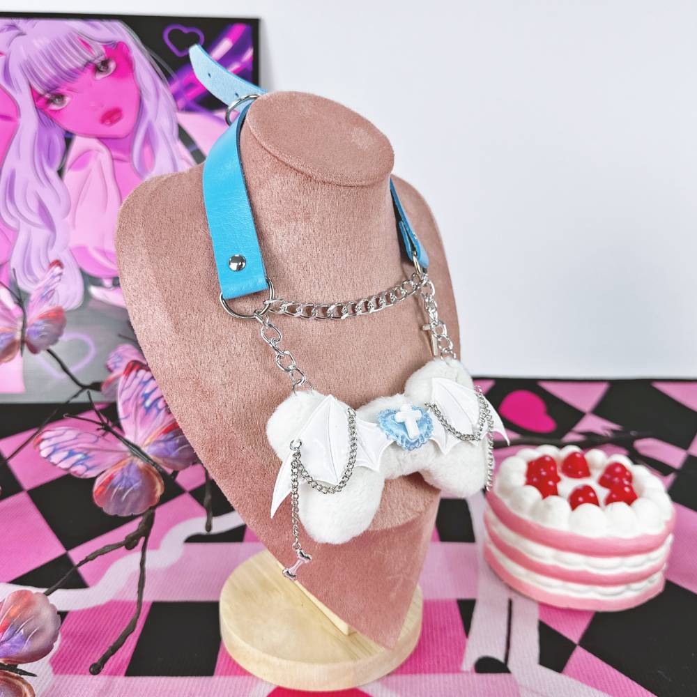 Cute Dreamy Angel Wing Choker